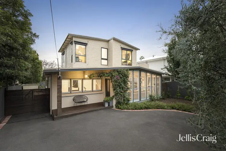 54 Weatherall Road