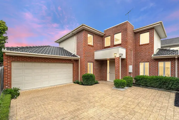 13 Fernhurst Drive