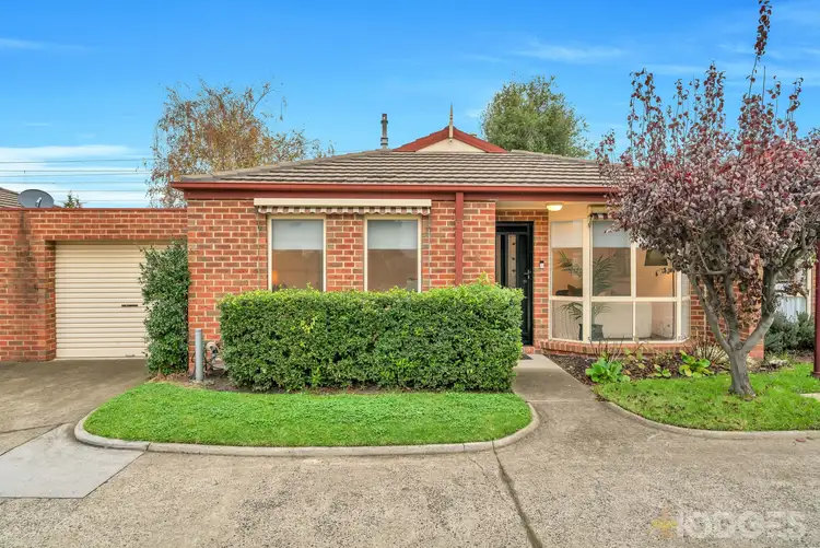 42 Latrobe Street