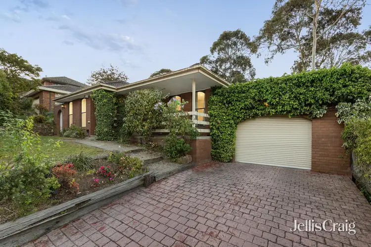 18 Highbrook Court