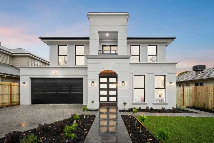 13 Beddoe Road