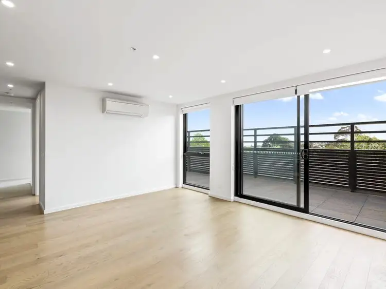 3 Mitchell Street