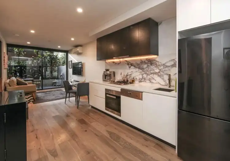 347 Camberwell Rd