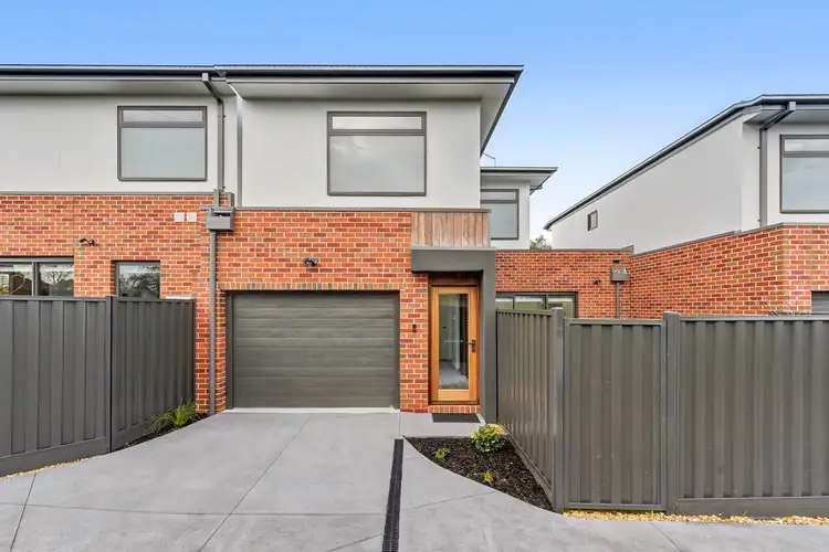 17 Adam Avenue