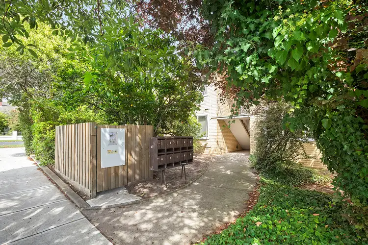 37 Weeroona Road