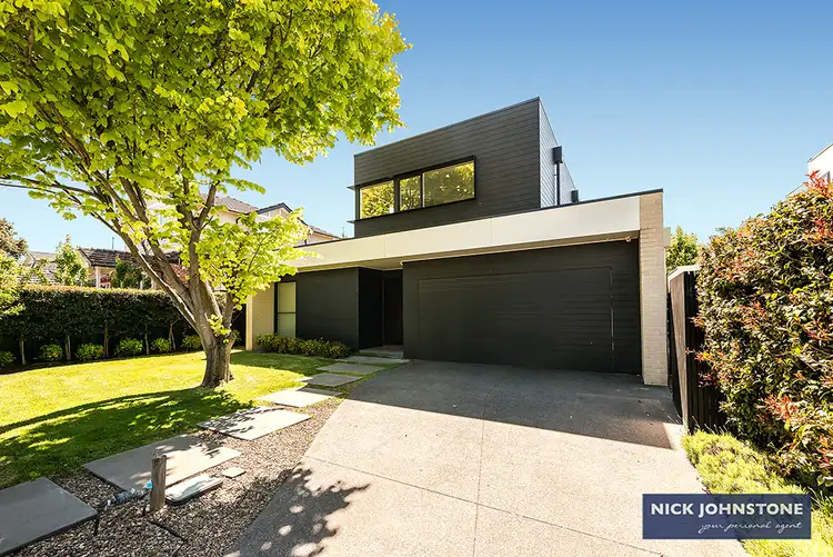 18 Kingston Street