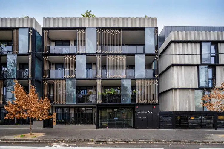 275 Abbotsford Street