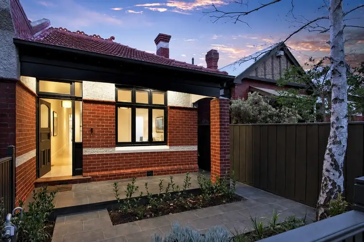 23 Chomley Street