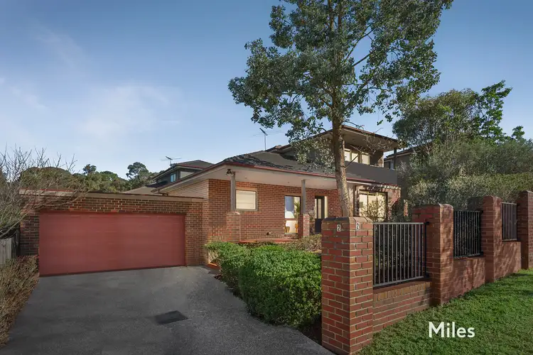 2/23 Lascelles Avenue