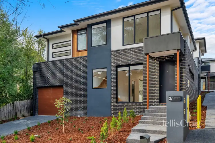 37 Alexandra Street