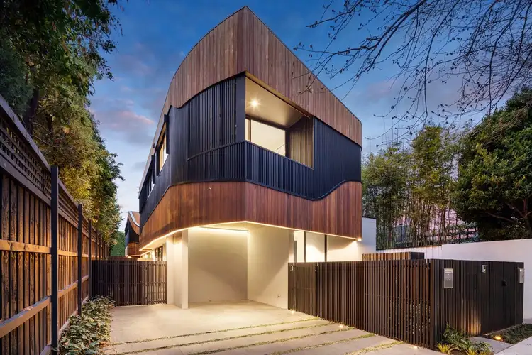 12 Chatsworth Road