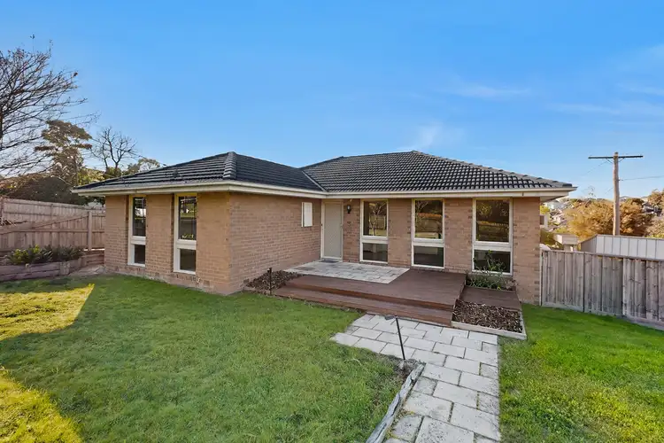 6 Peter Street