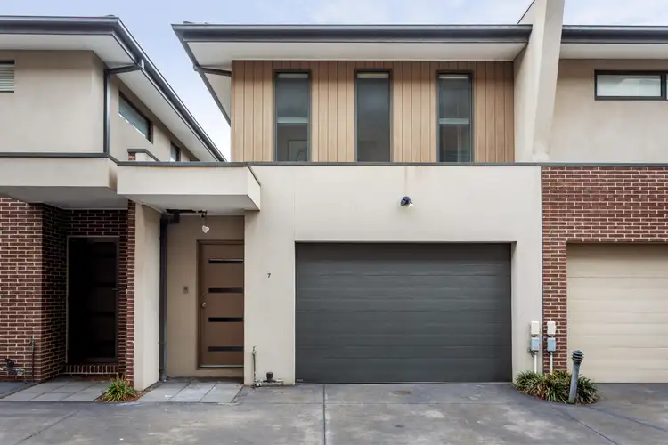2-4 Faulkner Street
