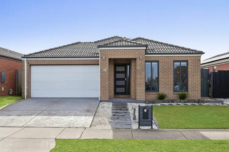 30 Stringybark Avenue