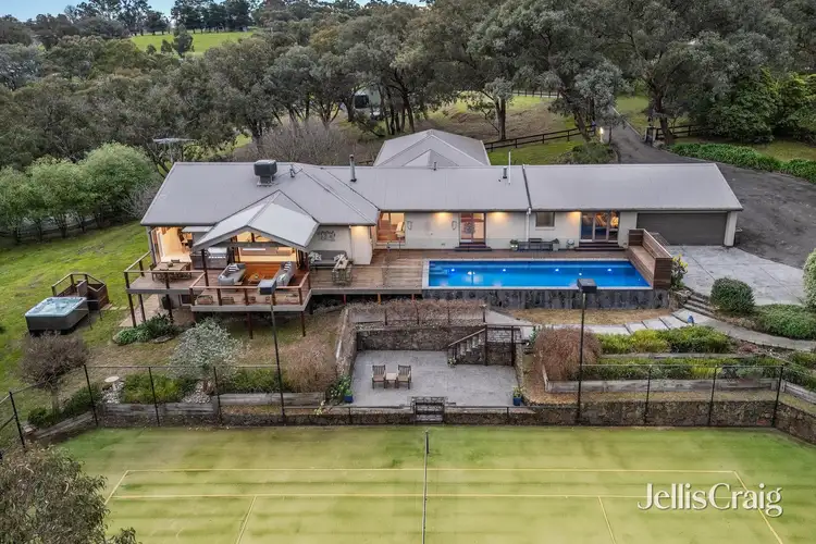 74 Research-Warrandyte Road