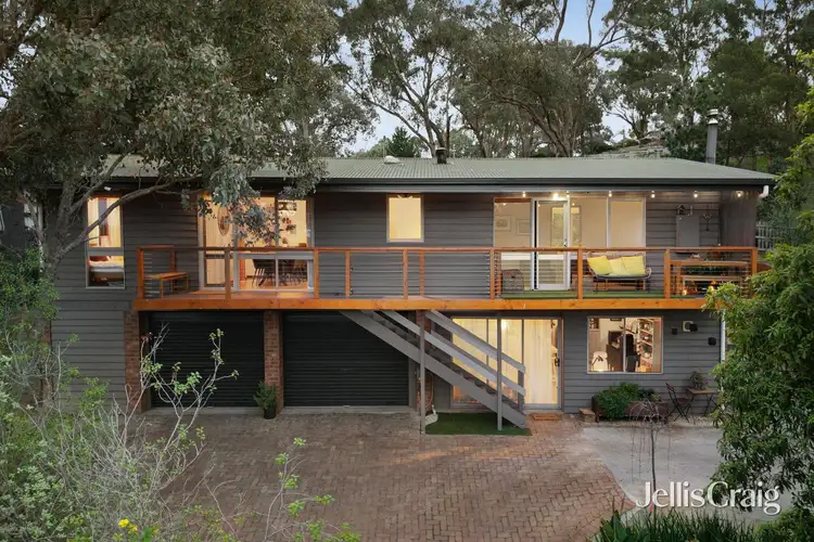 4 Elgata Court
