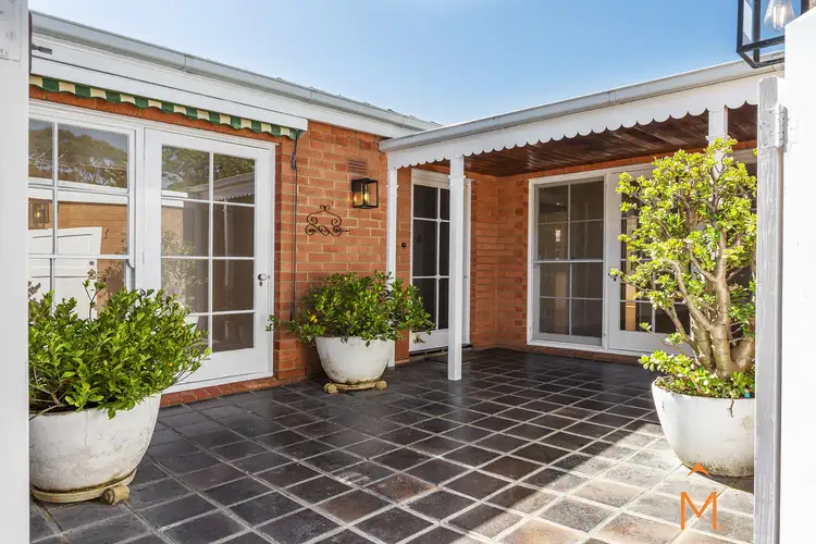 103 Dendy Street