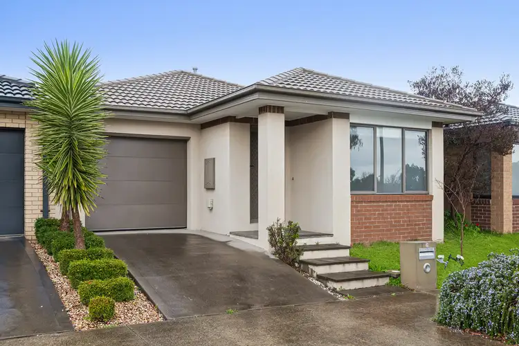 6 Ambrosia Way