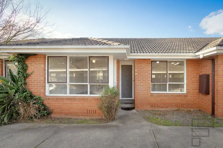 3 Leroux Street