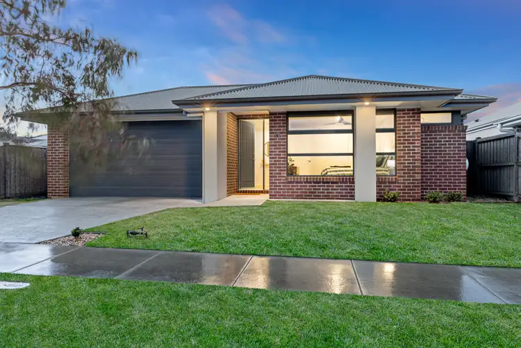 25 Kensington Boulevard