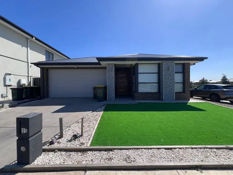 25 Dianchi Drive