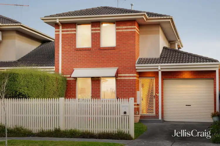 6 Lydia Street