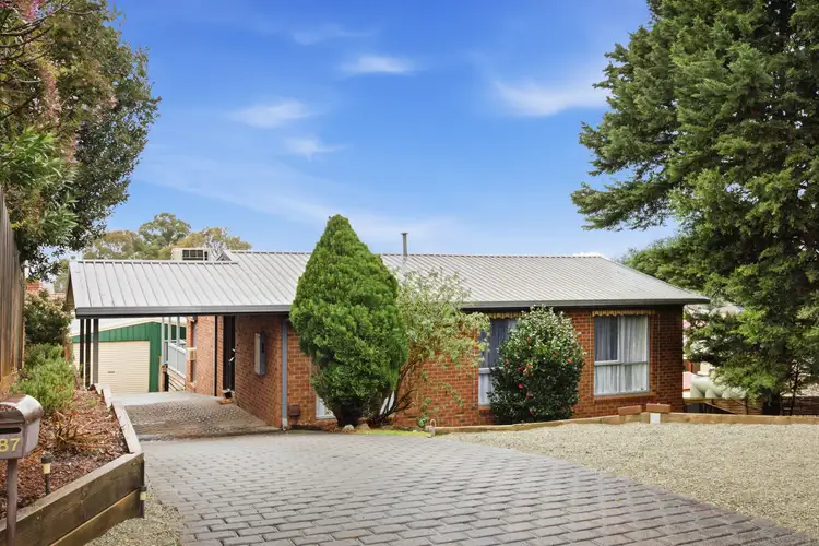 187 Hayrick Lane