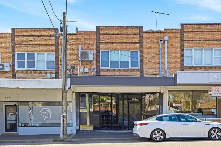183A Centre Rd