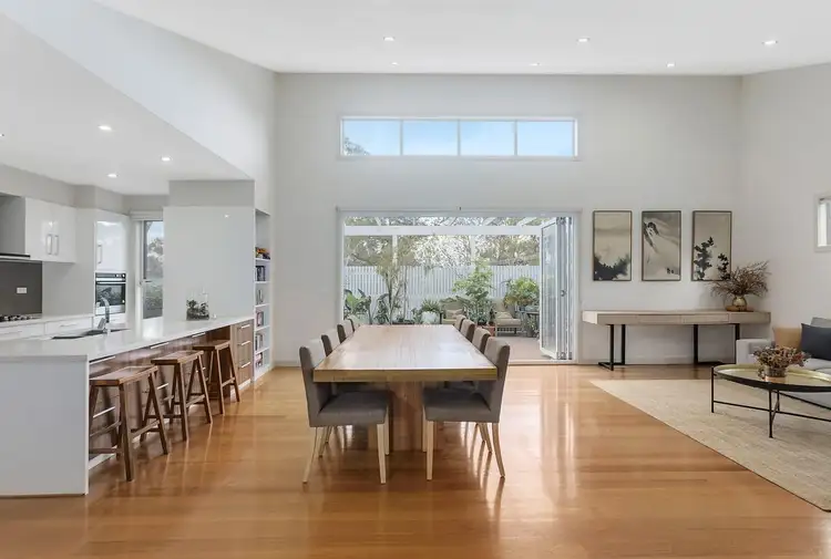 5 Calrossie Avenue