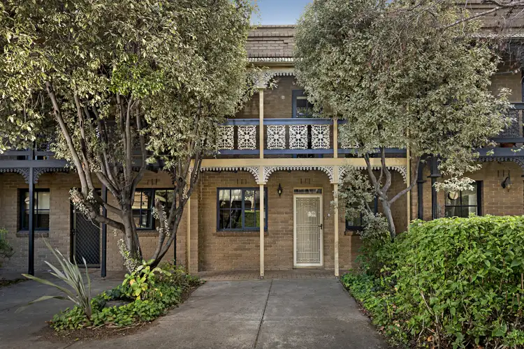 11 Plane Tree Way
