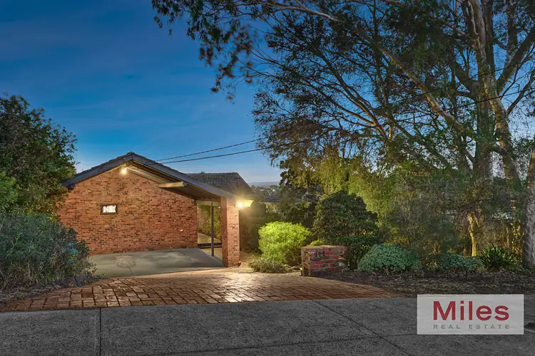 144 Mountain View Parade, Rosanna VIC 3084