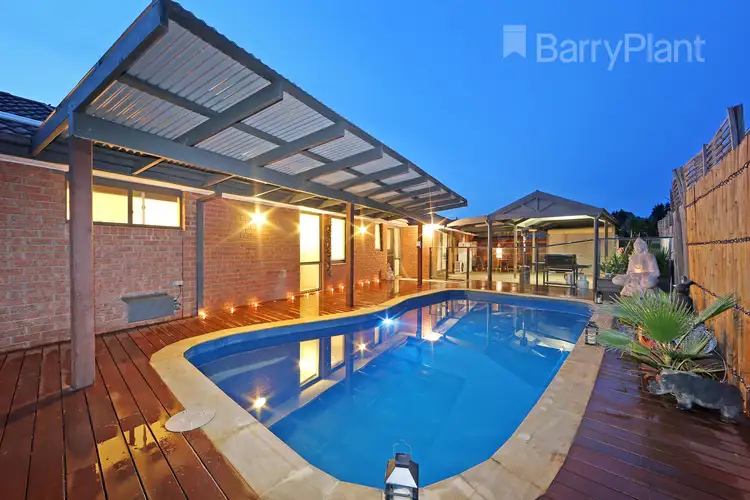 178 Waradgery Drive, Rowville VIC 3178