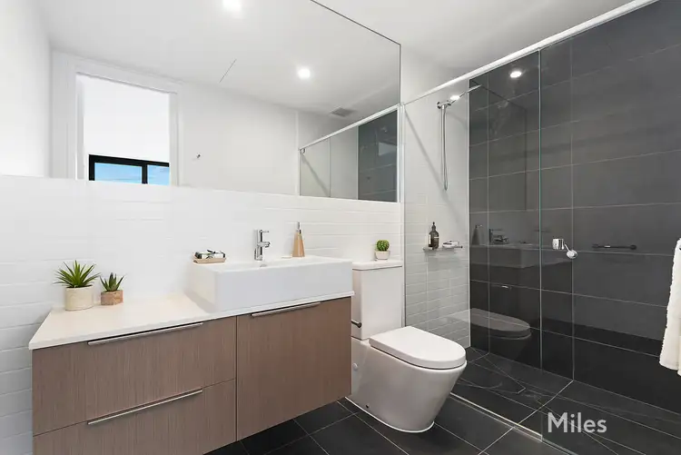 Fifth view of Homely apartment listing, 3.04/68-72 Cape Street, Heidelberg VIC 3084