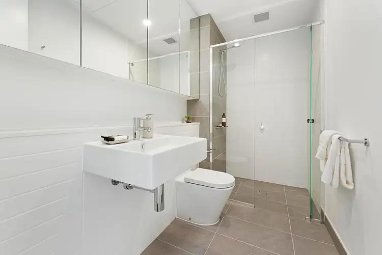 Sixth view of Homely apartment listing, 3.04/68-72 Cape Street, Heidelberg VIC 3084