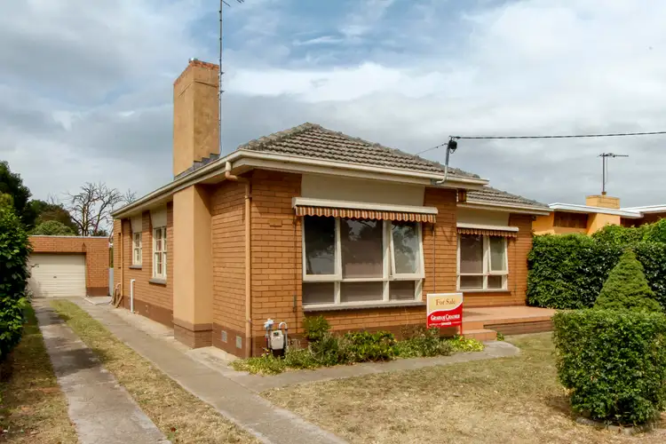 166 Reeve Street, Sale VIC 3850