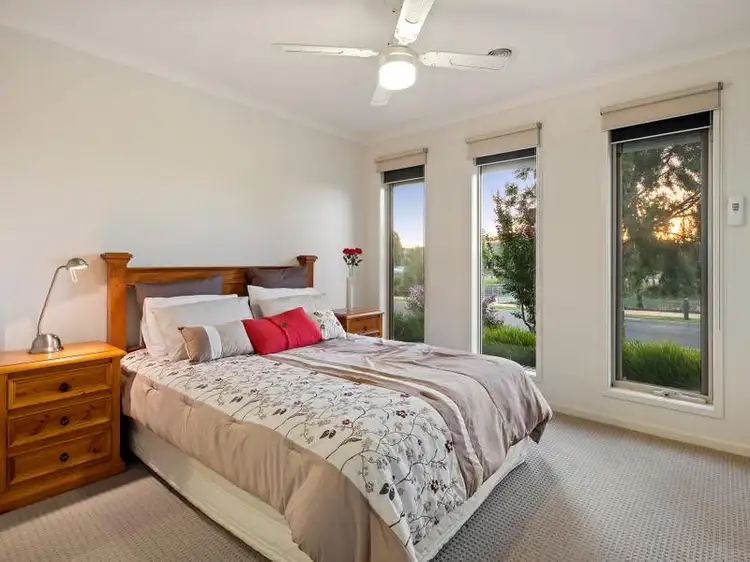 Fourth view of Homely house listing, 14 Craigmoor Crescent, Mernda VIC 3754