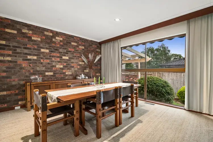 Fifth view of Homely house listing, 2 Jennifer Court, Vermont South VIC 3133