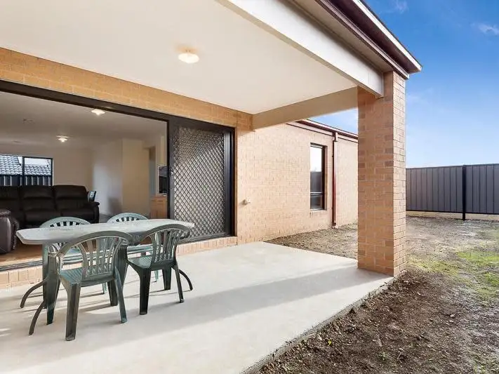 Sixth view of Homely house listing, 4 Raitt Grove, Mernda VIC 3754