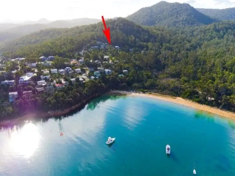 33 Bradley Drive, Coles Bay TAS 7215