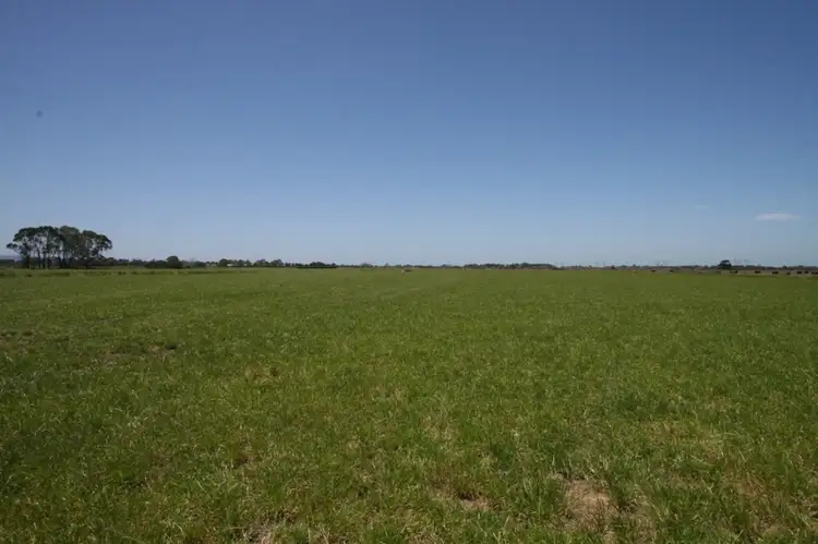 Lot 1 Five Mile Road, Nar Nar Goon VIC 3812
