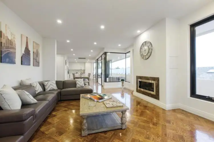 Fifth view of Homely apartment listing, 2/63 Washington Street, Toorak VIC 3142