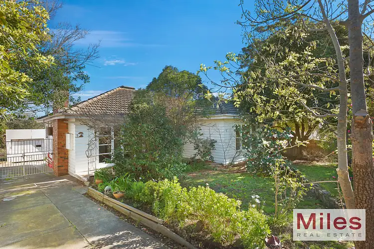 Main view of Homely house listing, 5 Munro Street, Macleod VIC 3085