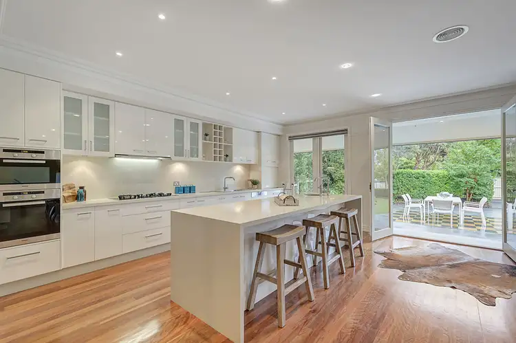 Fourth view of Homely house listing, 15 Toora Street, Ivanhoe VIC 3079
