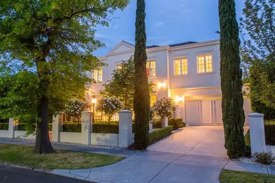 1 Panoramic Road, Balwyn North VIC 3104