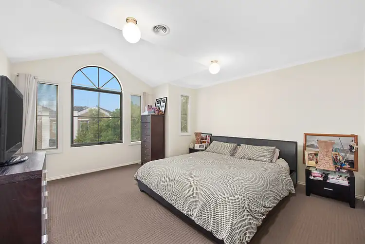 Sixth view of Homely townhouse listing, 5 Reid Walk, Macleod VIC 3085