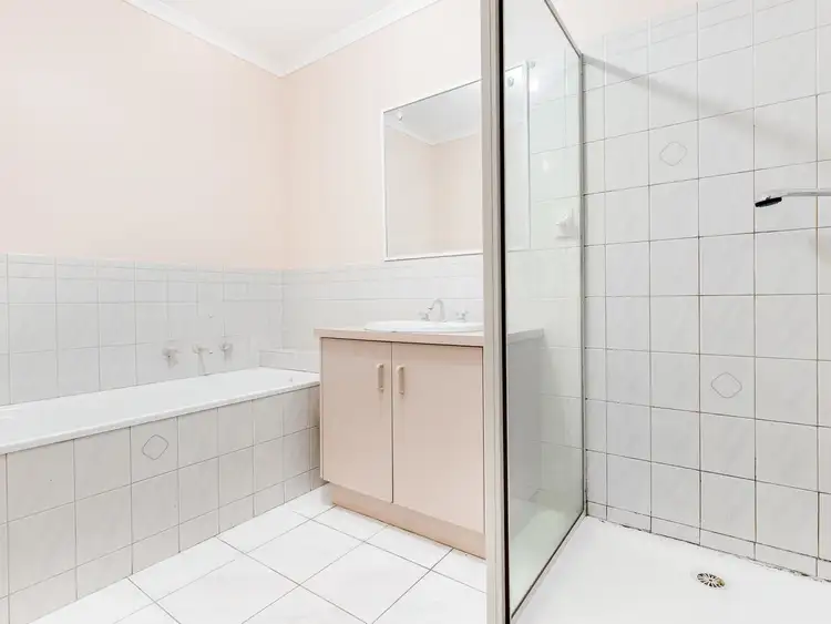 Fifth view of Homely unit listing, 6A Symons Avenue, Hoppers Crossing VIC 3029
