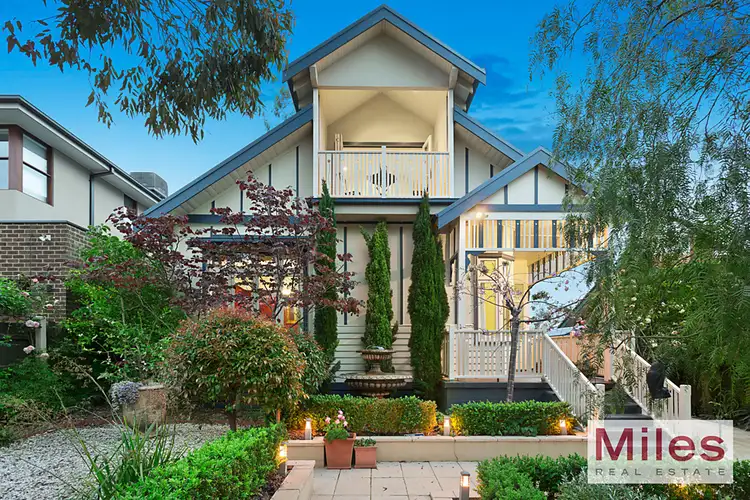 33 Abbotsford Grove, Ivanhoe VIC 3079