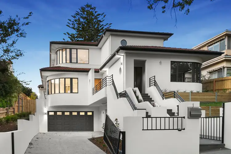 1/30 Aisbett Avenue, Camberwell VIC 3124