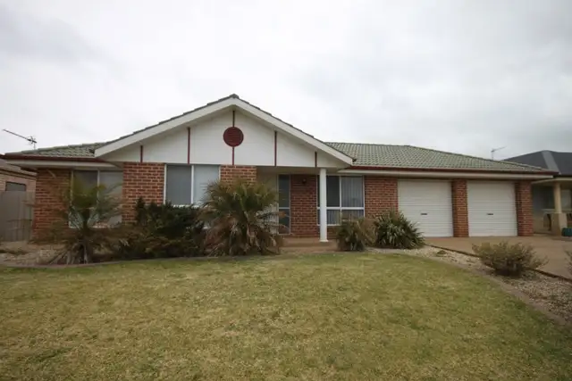 Main view of Homely house listing, 60 Veale Street, Ashmont NSW 2650
