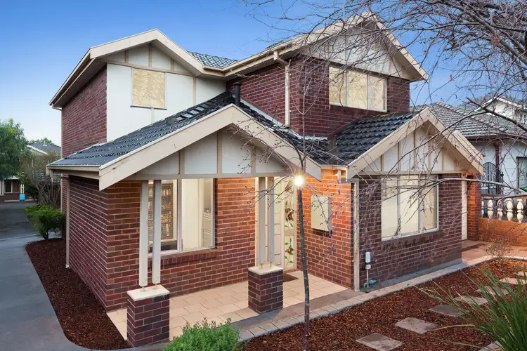 1/43 Vanberg Road, Essendon VIC 3040